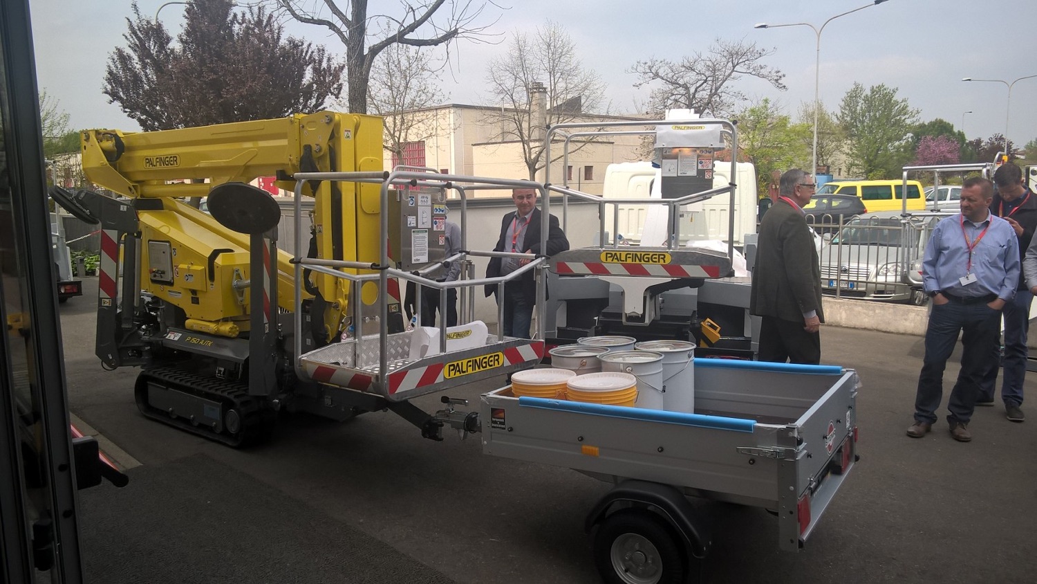 I nuovi Tracked si preparano a scalare il mercato scissors scissor ragno ragni ple piattaforme telescopiche piattaforme semoventi piattaforme elettriche piattaforme cingolate piattaforme autocrate piattaforme articolate piattaforme aeree piattaforme a pantografo piattaforme a forbice piattaforma telescopica piattaforma semovente piattaforma elettrica piattaforma cingolata piattaforma autocarrata piattaforma articolata piattaforma aerea piattaforma a pantografo piattaforma a forbice Palfinger Platforms Italy P150AJTK ascensori da cantiere ascensore da cantiere I nuovi Tracked si preparano a scalare il mercato scissors scissor ragno ragni ple piattaforme telescopiche piattaforme semoventi piattaforme elettriche piattaforme cingolate piattaforme autocrate piattaforme articolate piattaforme aeree piattaforme a pantografo piattaforme a forbice piattaforma telescopica piattaforma semovente piattaforma elettrica piattaforma cingolata piattaforma autocarrata piattaforma articolata piattaforma aerea piattaforma a pantografo piattaforma a forbice Palfinger Platforms Italy P150AJTK ascensori da cantiere ascensore da cantiere