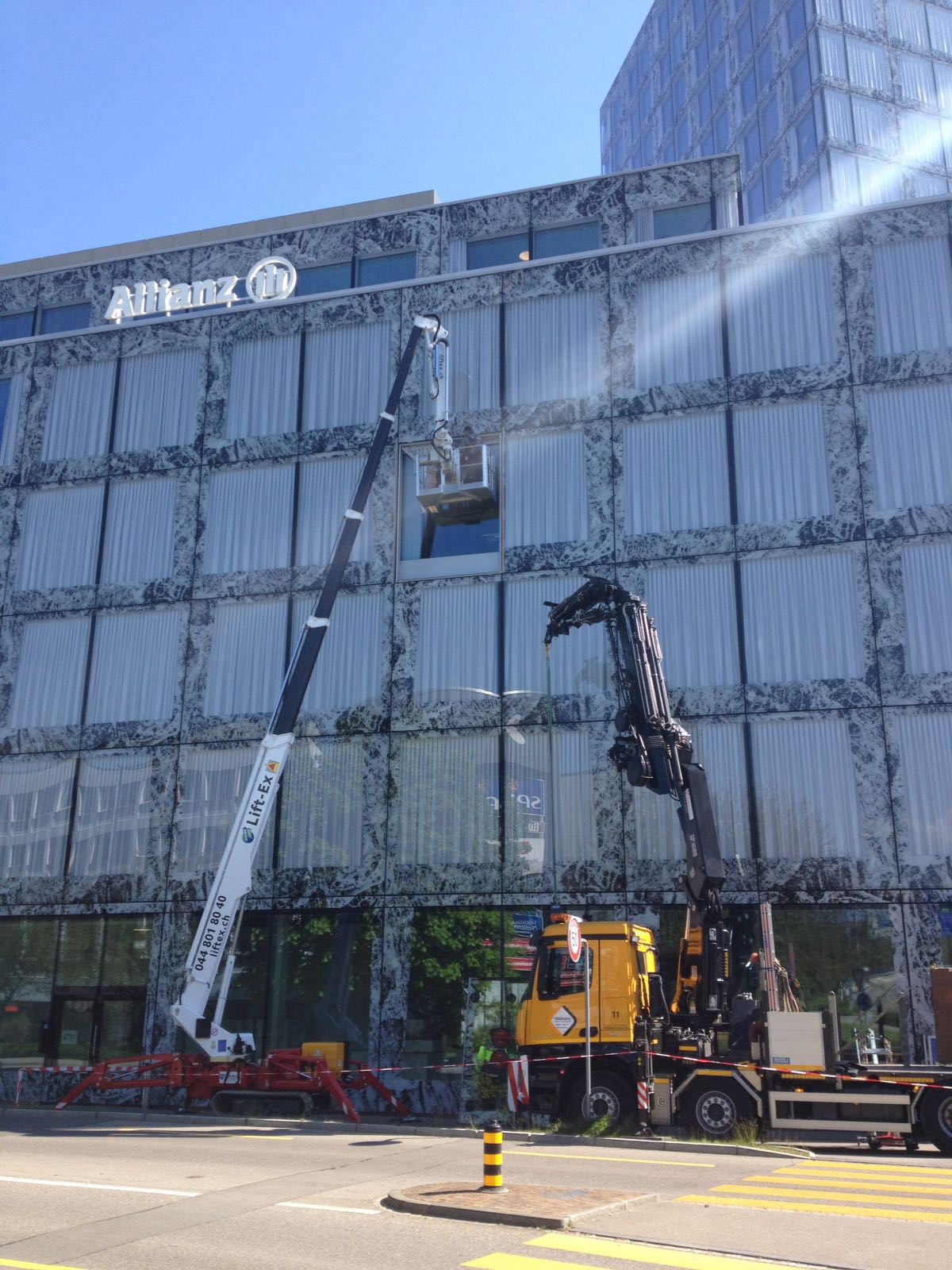 Tre Ragni Palazzani per Lift‐Ex AG - Lift‐Ex AG Palazzani TSJ 23.1/C Palazzani XTJ 32/C Palazzani XTJ 43/C ragni Palazzani -In quota Noleggio Pillole - MC5.0-Macchine Cantieri