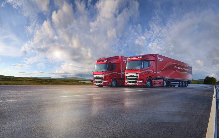 DAF introduce la qualifica "Efficiency Champion" per i propri trattori e cabinati, riconoscendoli come i più efficienti della gamma grazie a un'ottimizzazione avanzata del consumo di carburante e alla riduzione delle emissioni di CO2.