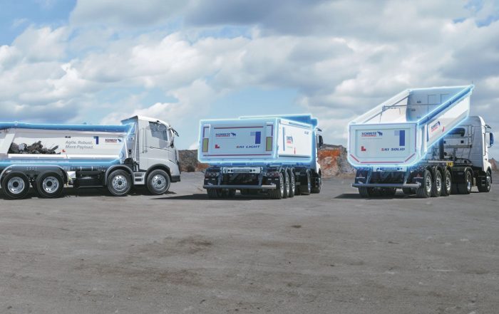Schmitz Cargobull annuncia che tutti i semirimorchi ribaltabili S.KI saranno dotati di serie del sistema telematico TrailerConnect, progettato per migliorare la sicurezza, l'efficienza e la trasparenza delle flotte.