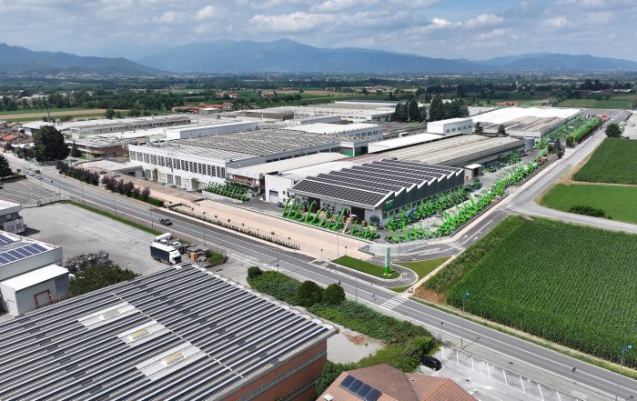 Il Gruppo Merlo cresce in Italia, investe nella produzione e rafforza le filiali all’estero