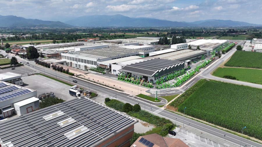 Il Gruppo Merlo cresce in Italia, investe nella produzione e rafforza le filiali all’estero