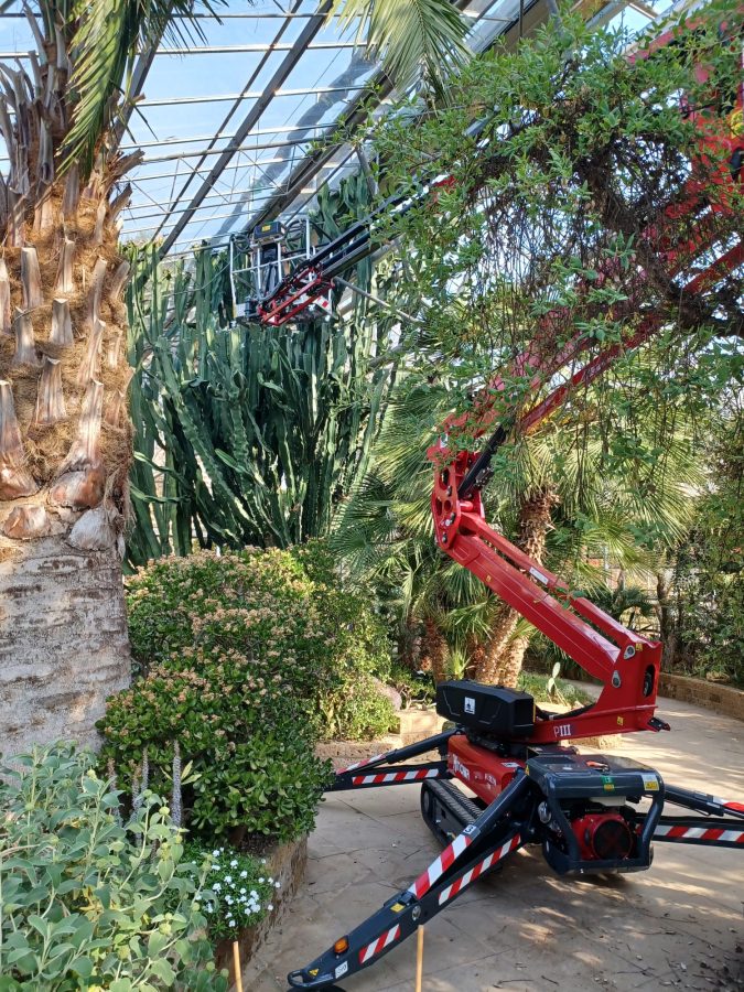 La Hinowa LightLift 15.70 è potente ma anche molto pratica
